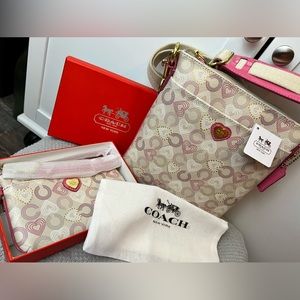 NWT! 2012 Coach Crossbody & Wristlet Gift Bundle